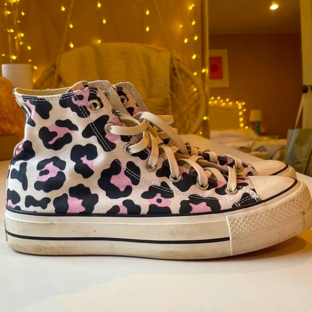 RARE Pink and Black Leopard Converse High Top Platform Converse Women’s 11